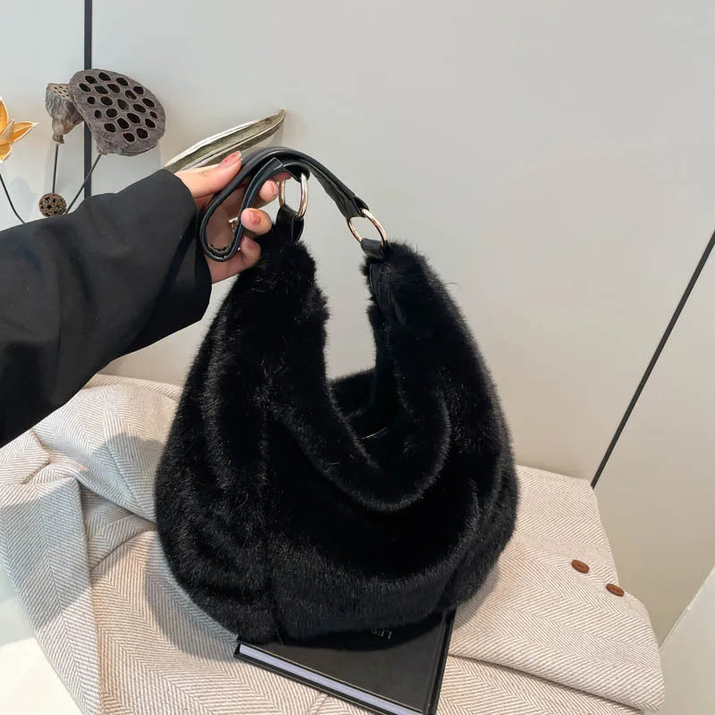 Winter Cotton Fabric Zipper Soft Shoulder Bags Large Capacity Versatile Handbags 2025 High Quality Furry Sweet Women's Bags