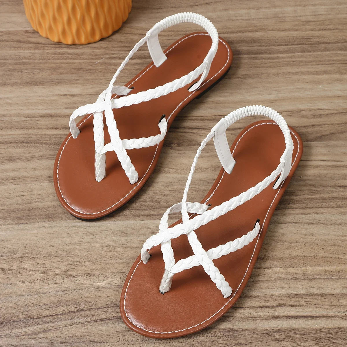 Women Beach Woven Hollow Sandals Women Flats Casual Clip Toe Sandals Summer 2024 New Fashion Walking Zapatos Dress Femme Slides