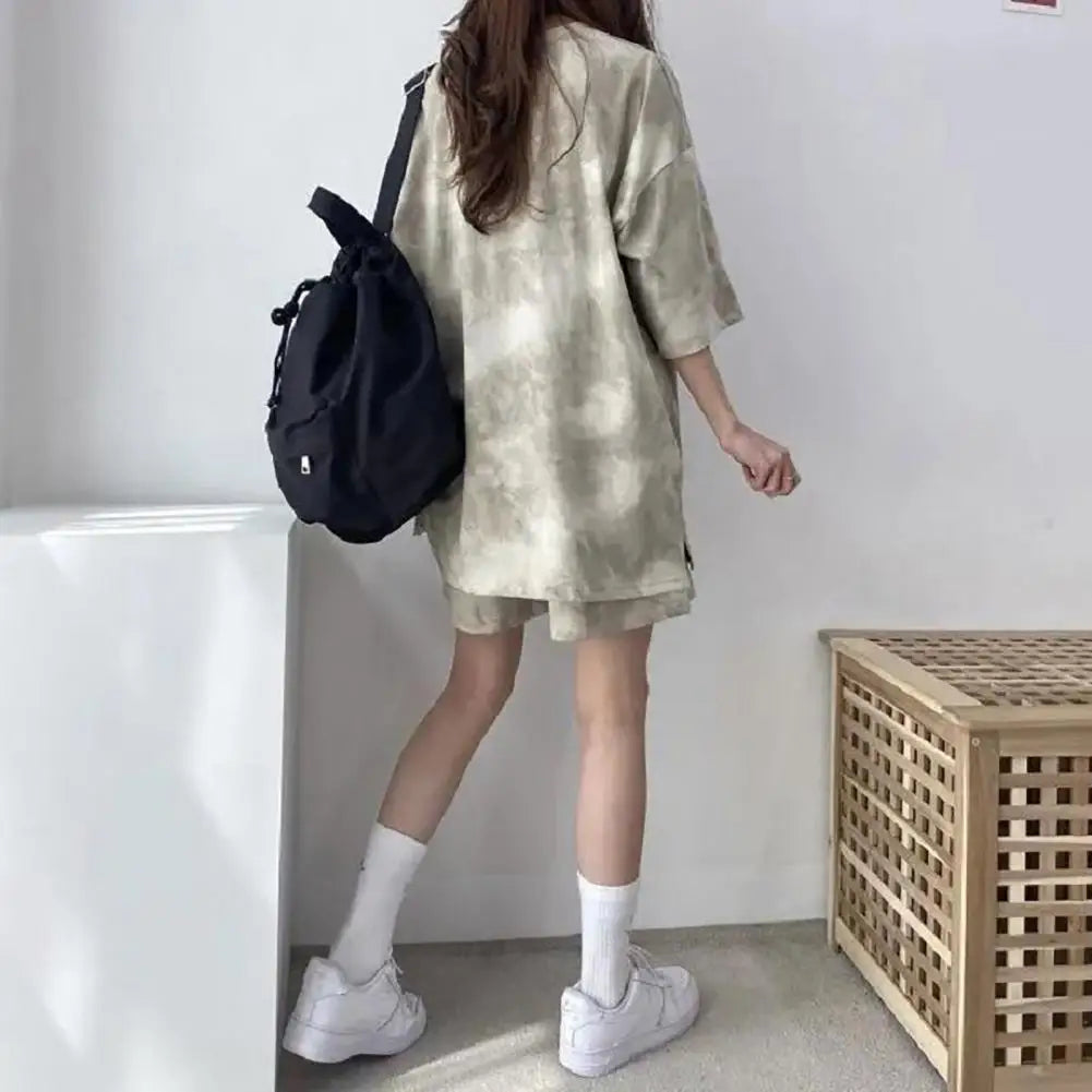 Women T-shirt Shorts Set Tie-dye Loose Short Sleeves Loose Top Elastic Waist Mini Shorts Casual Sport Daily Wear Top Pants Set