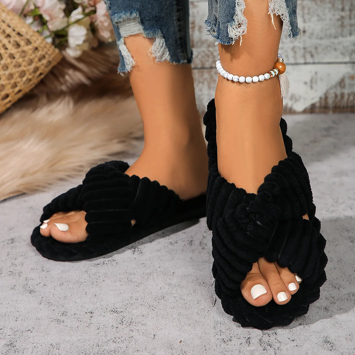 Women's Home Slippers Fashion Corduroy Cross Women's Sandals Winter Warm Plush Slides Indoor Flat Soft Sole Light Female Shoes