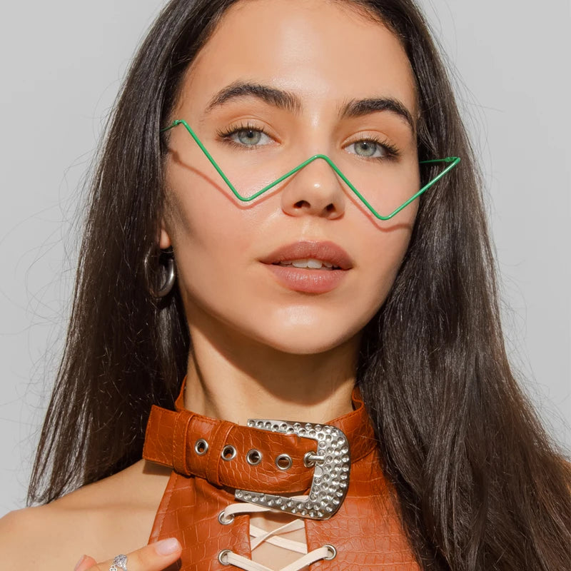 Protective Glasses New Fashion Crystal Sunglasses For Women Small Diamond Eyeglasses Line Alloy Eyewear Punk Half Frame Glasses