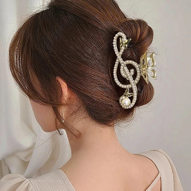 Vintage Elegant Rhinestone Pearl Note Hair Clip Luxury Clef Shape Shark Clip Women Metal Ponytail Hair Accessory Tiara New