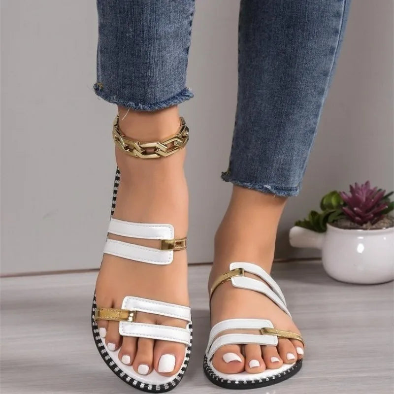 Women Slippers New Flat Heels Clip-toe Casual Rome Sandals Summer Fashion Outdoor Beach Slippers Slides Women Zapatos De Mujer