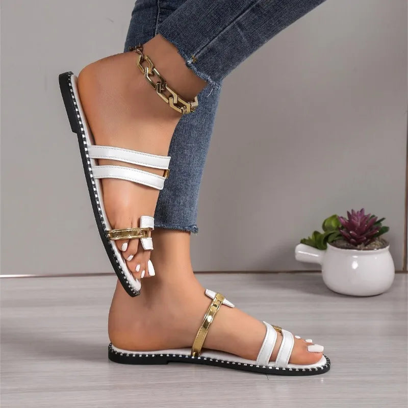 Women Slippers New Flat Heels Clip-toe Casual Rome Sandals Summer Fashion Outdoor Beach Slippers Slides Women Zapatos De Mujer