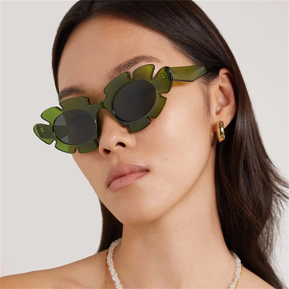 KLASSNUM Fashion Cat Eye Candy Colors Sunglasses Women Retro Brand Designer Flower Shape Eyewear Men Trending Sun Glasses UV400