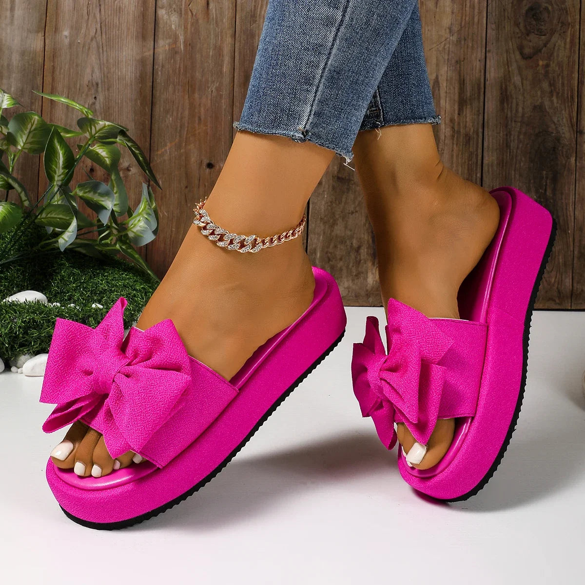 Summer New Round Head Thick Bottom Comfortable Casual Slippers Fashionable Elegant Lightweight Outerwear Slippers for Women