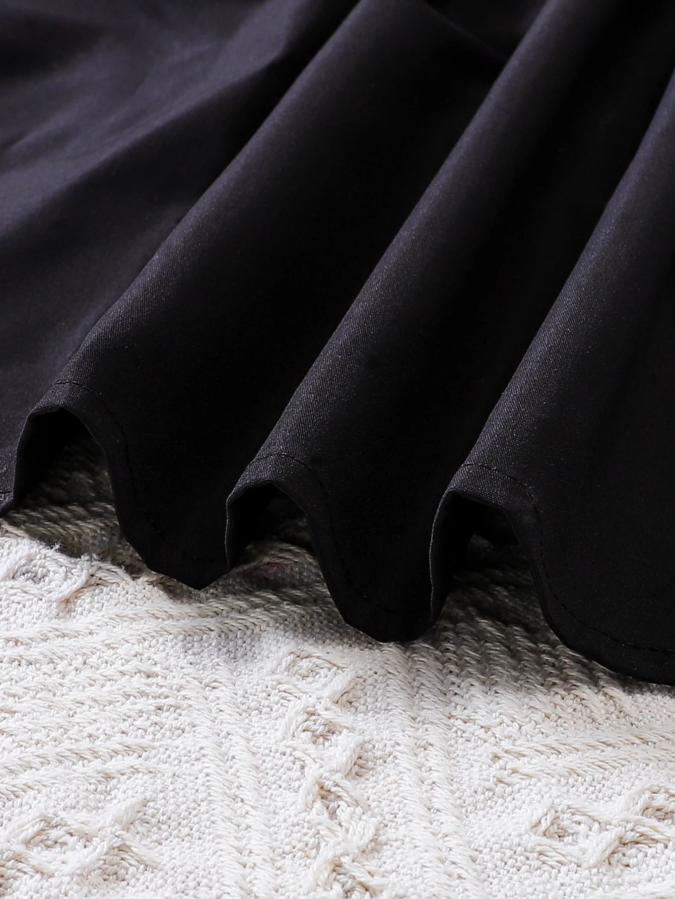 Girls' summer fashion dress: black lace splicing, colorful flower belt, elegant V-neck design