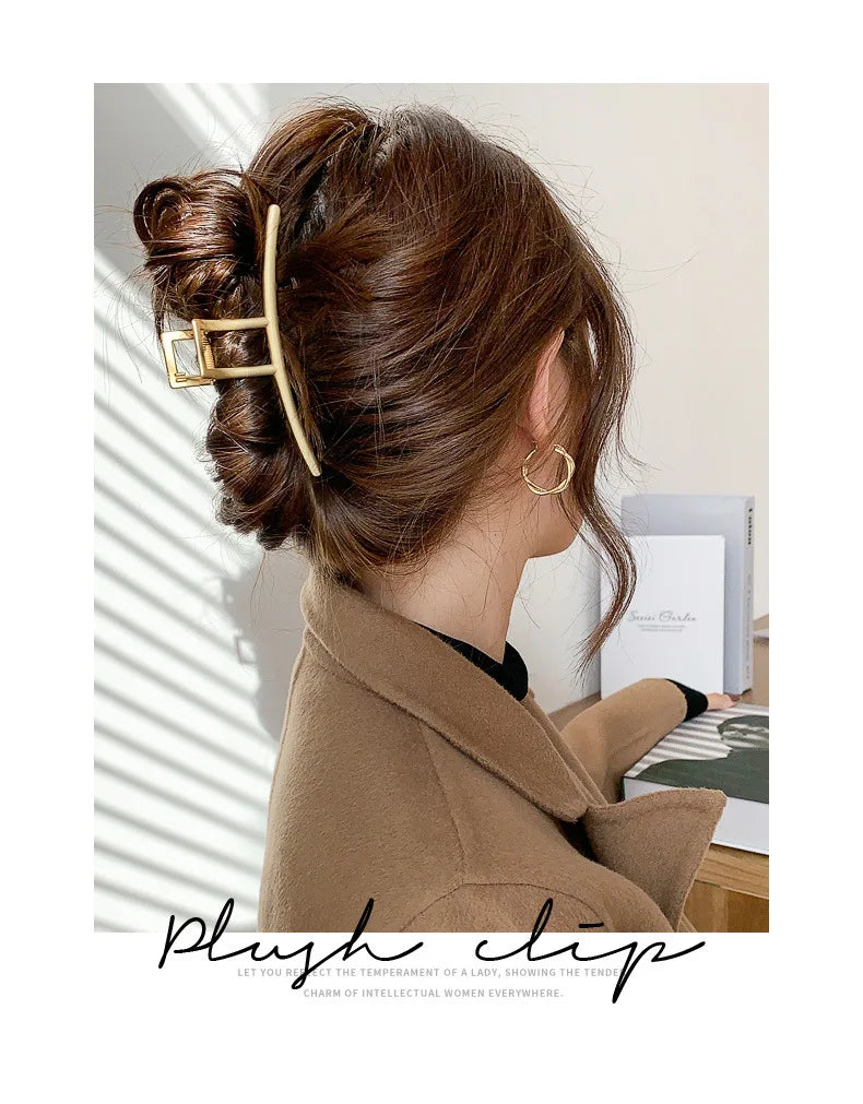 Fashion Summer Metal Geometric Hair Clips for Women French Big Claw Clips Woman Girls Hair Clip Headwear Pince Cheveux Wholesale